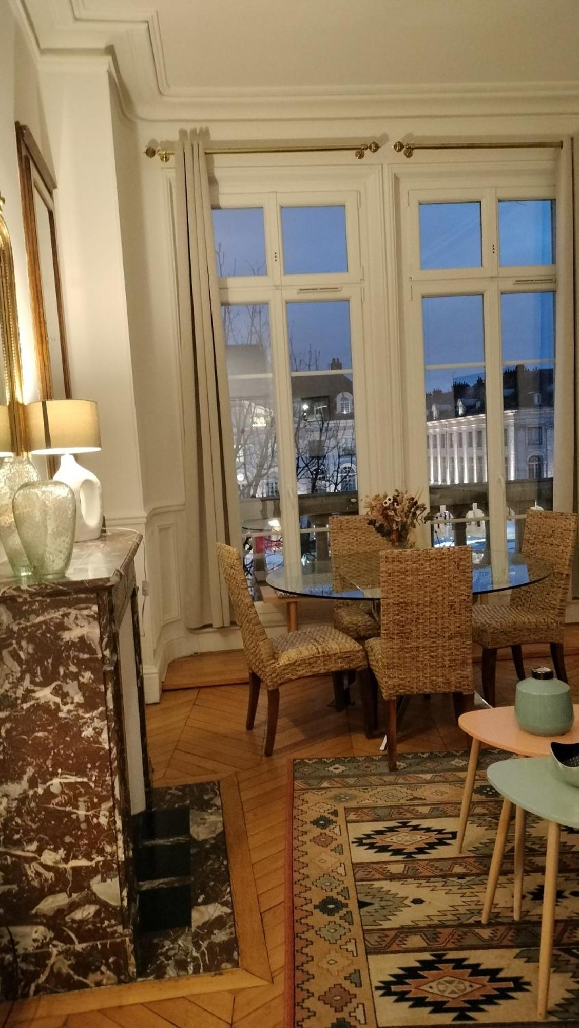 Appartement Avec Belle Vue Sur La Place Du Martroi Orléans Eksteriør bilde