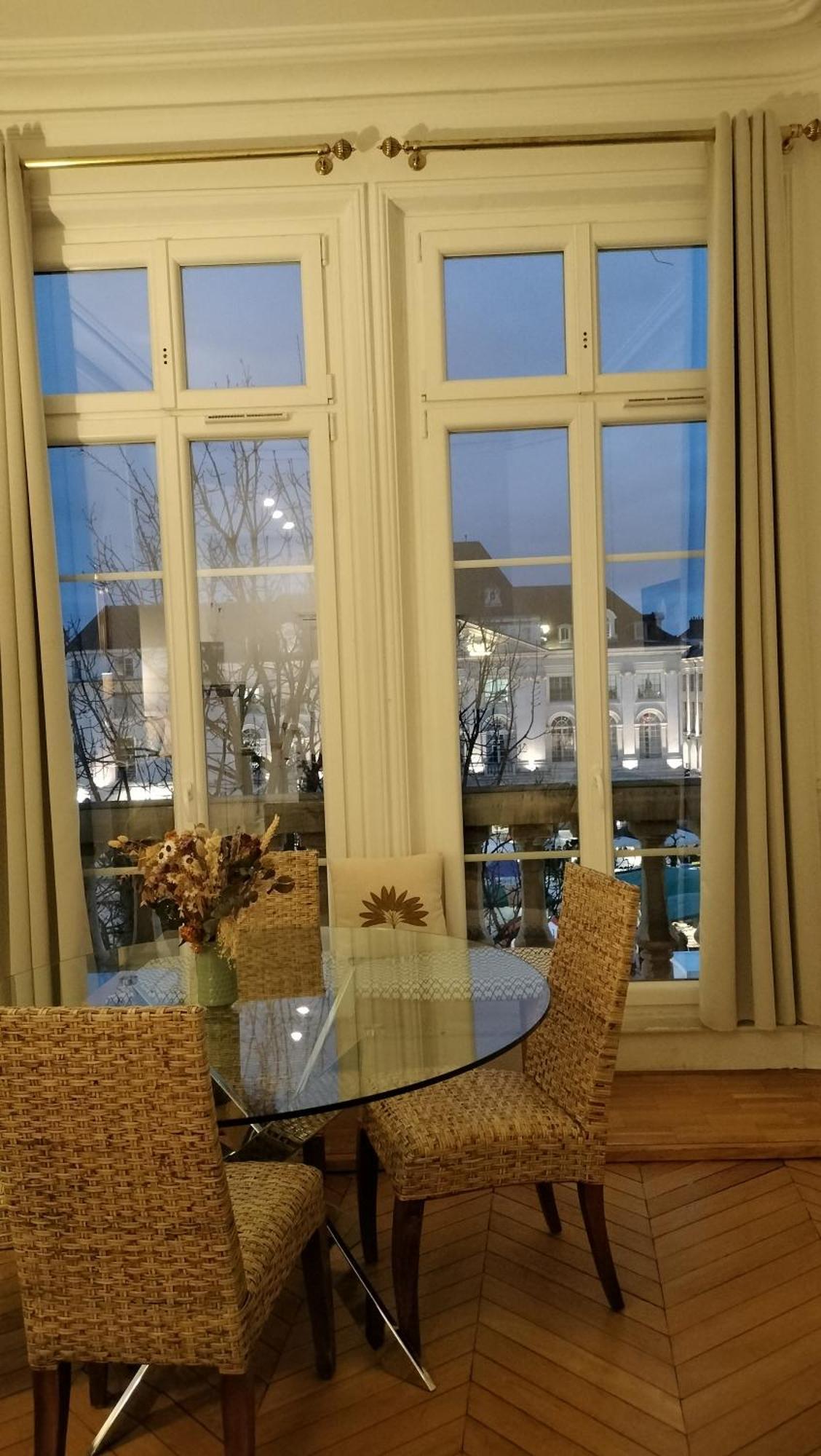 Appartement Avec Belle Vue Sur La Place Du Martroi Orléans Eksteriør bilde
